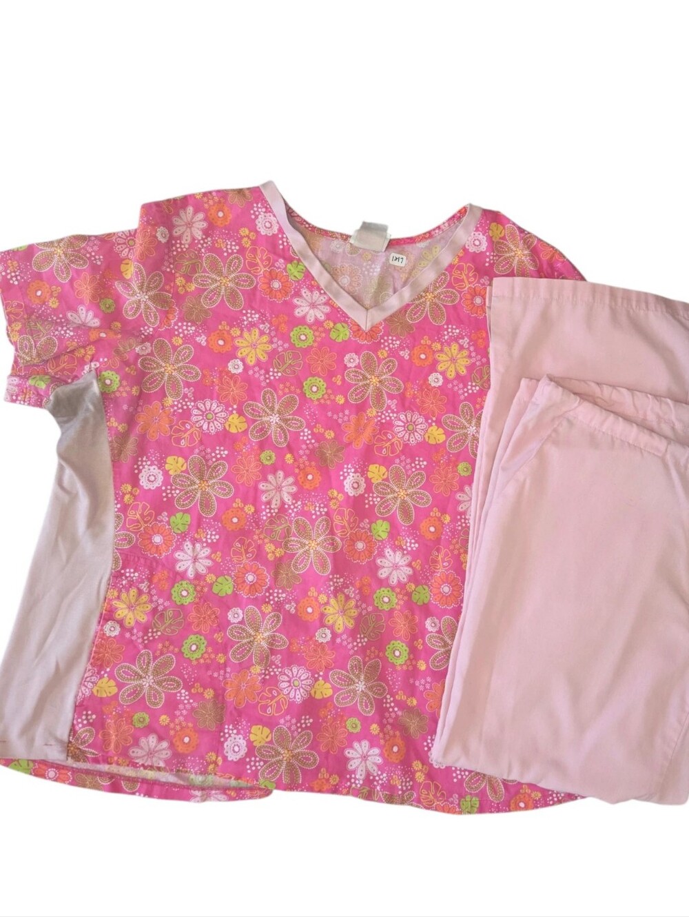 Flowers Scrub Set